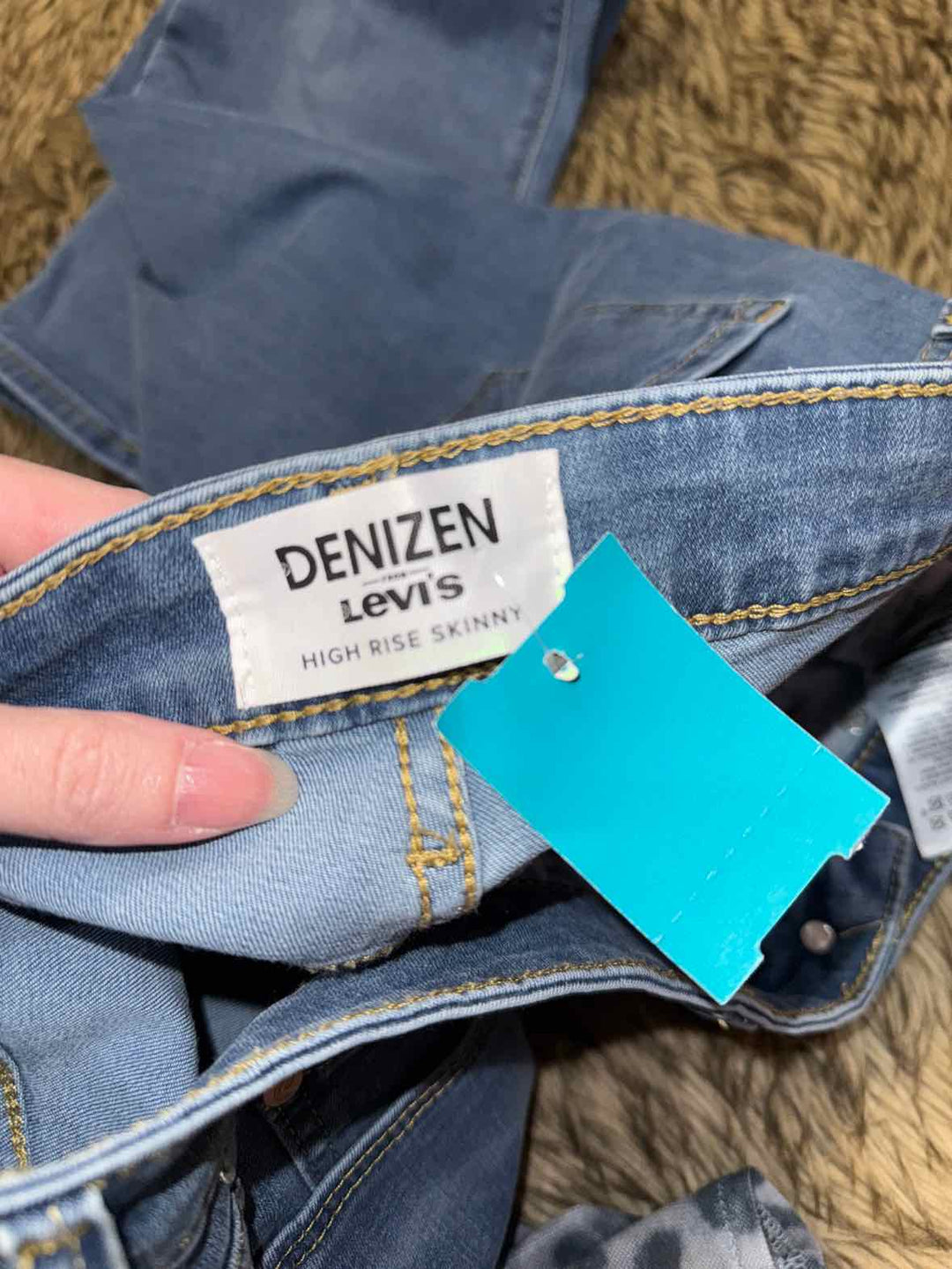 12 - denizen Jeans