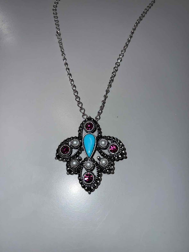 Jewelry - Sarah Conventry Necklace