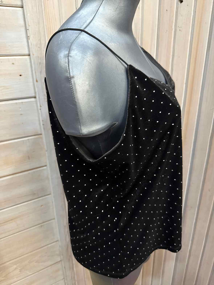 XL - Maurices Tank