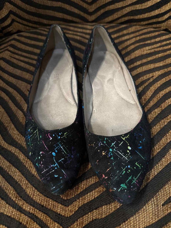 8.5 - Aerosoles Flats