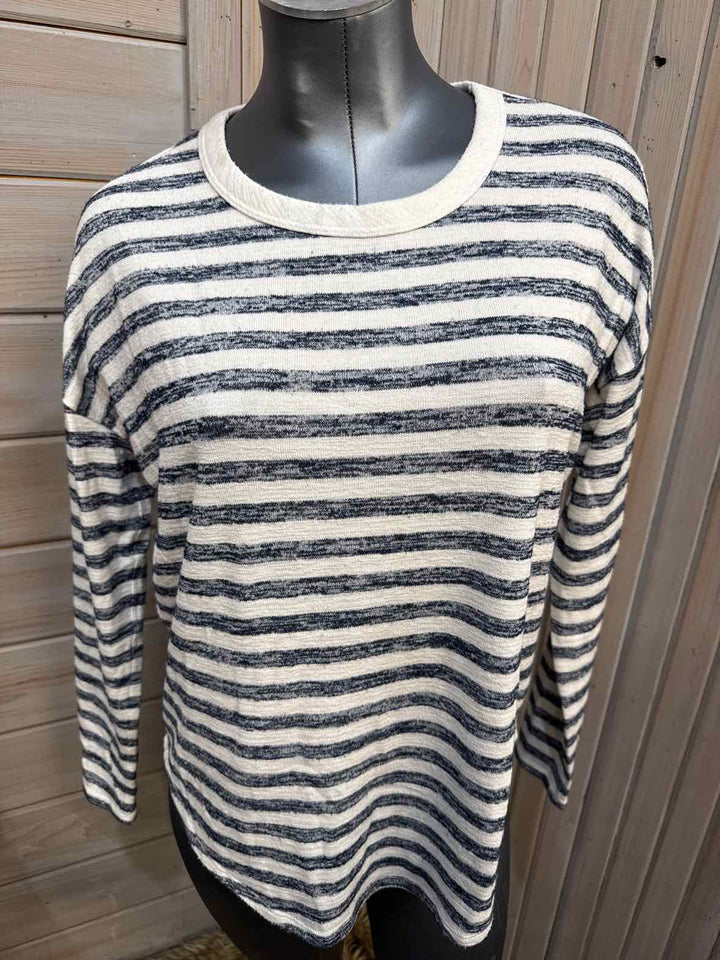 S - Time and Tru Long Sleeve