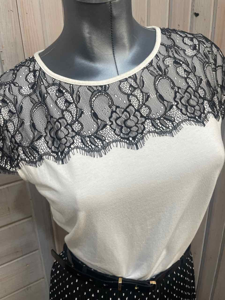 M - Elle Outfit