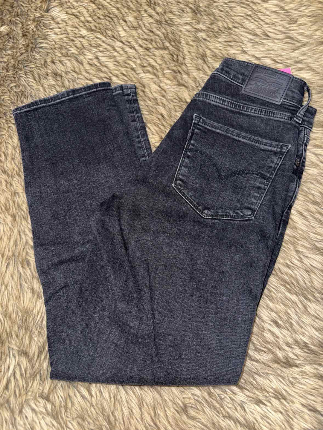 26 - Levi's Jeans