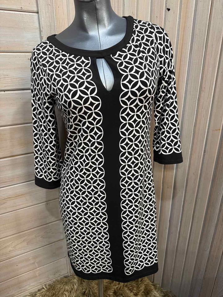 3/4 - WhiteHouseBlkMkt Dress