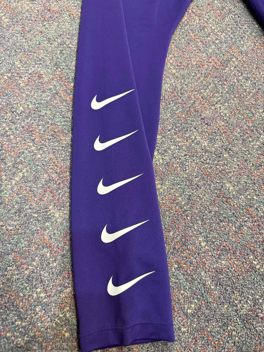 XL - Nike Leggings