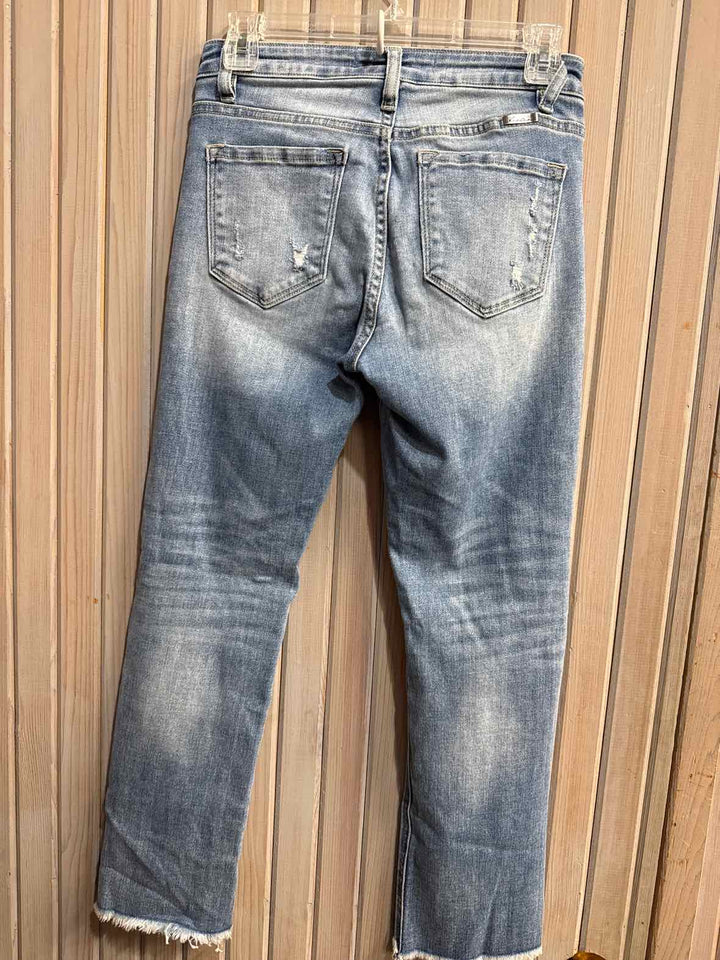 26 - Kancan Jeans