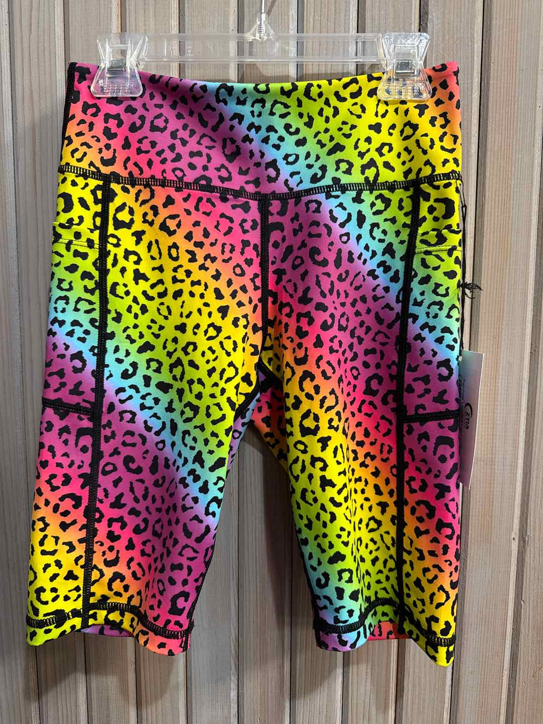 XS - Zyia Shorts