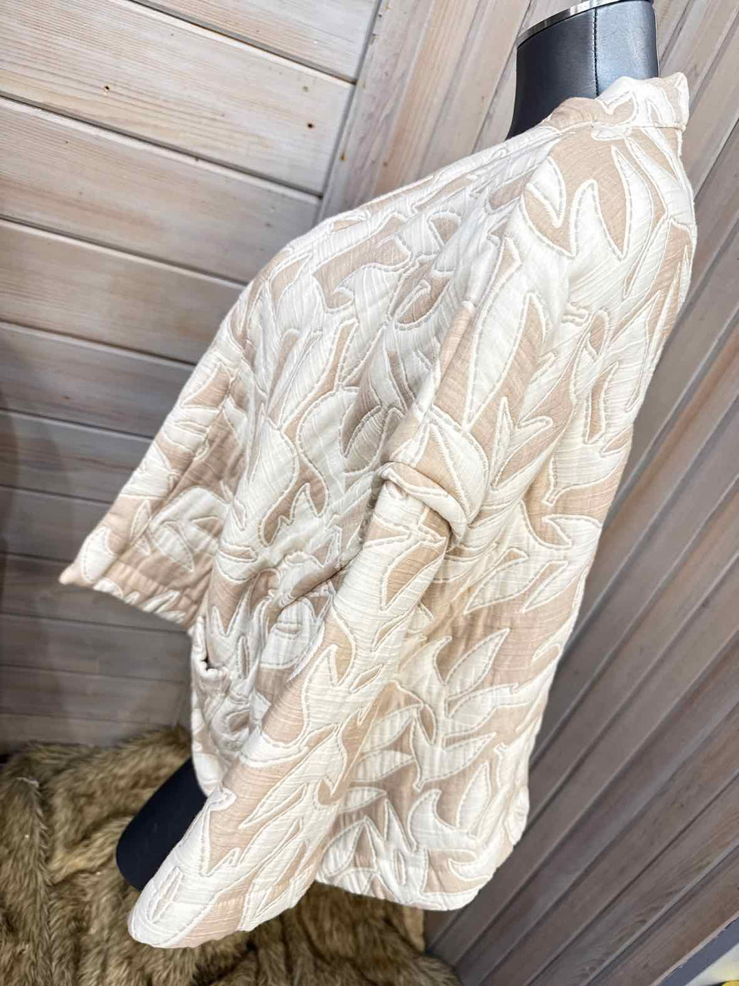 One Size - Universal Thread Shacket