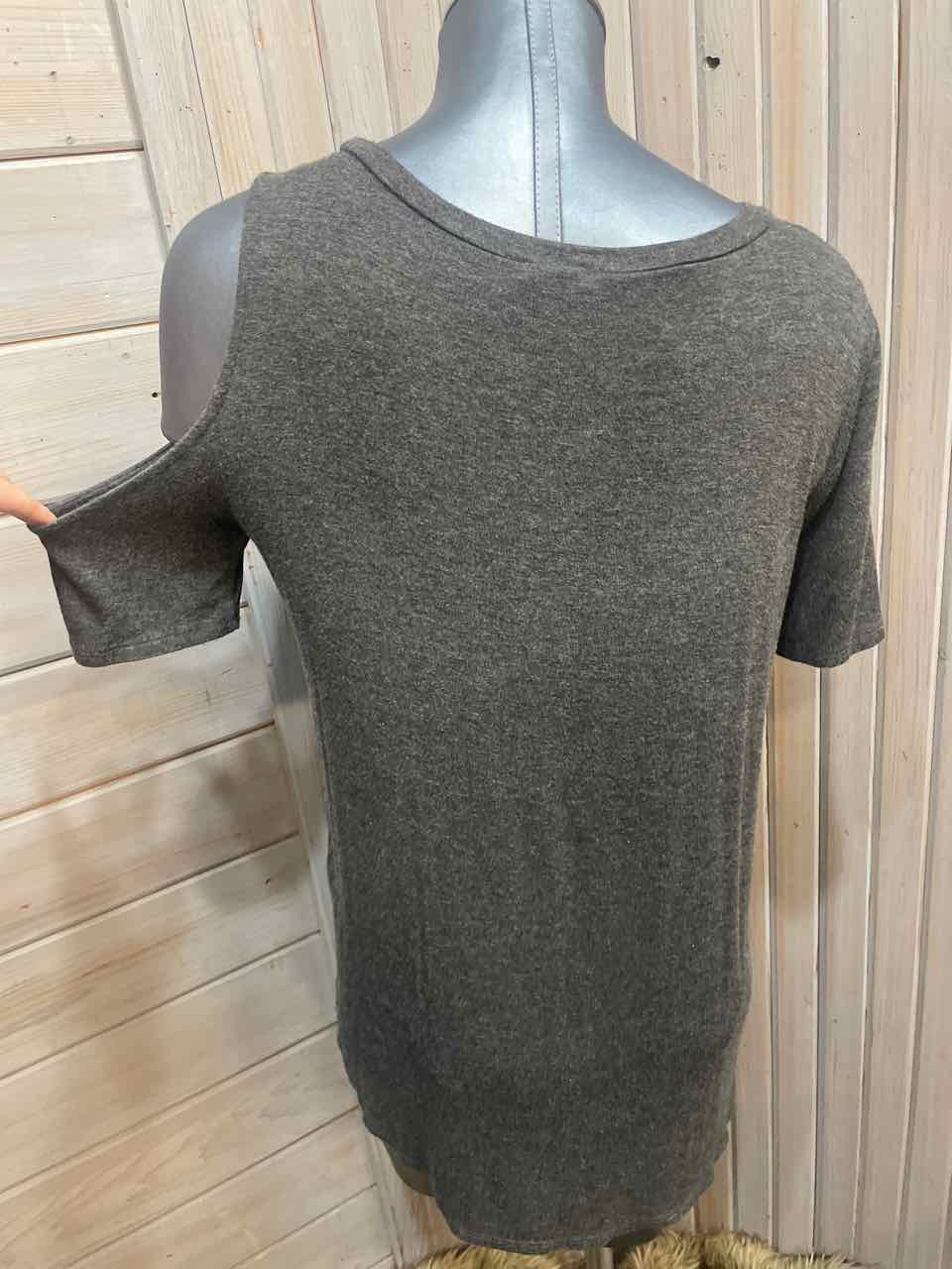 L - BIBI T-Shirt