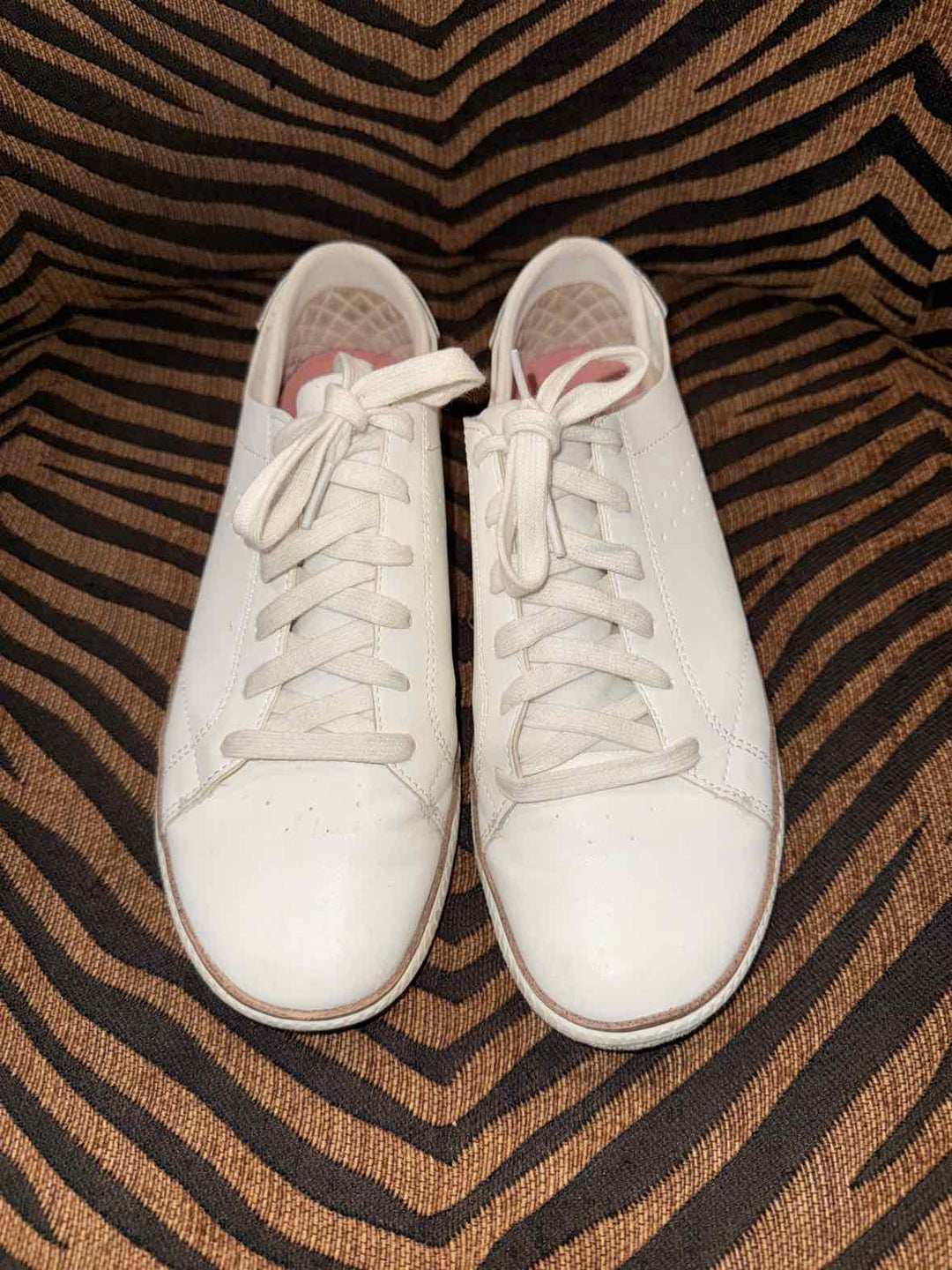 8.5 - Dr Scholls Flats