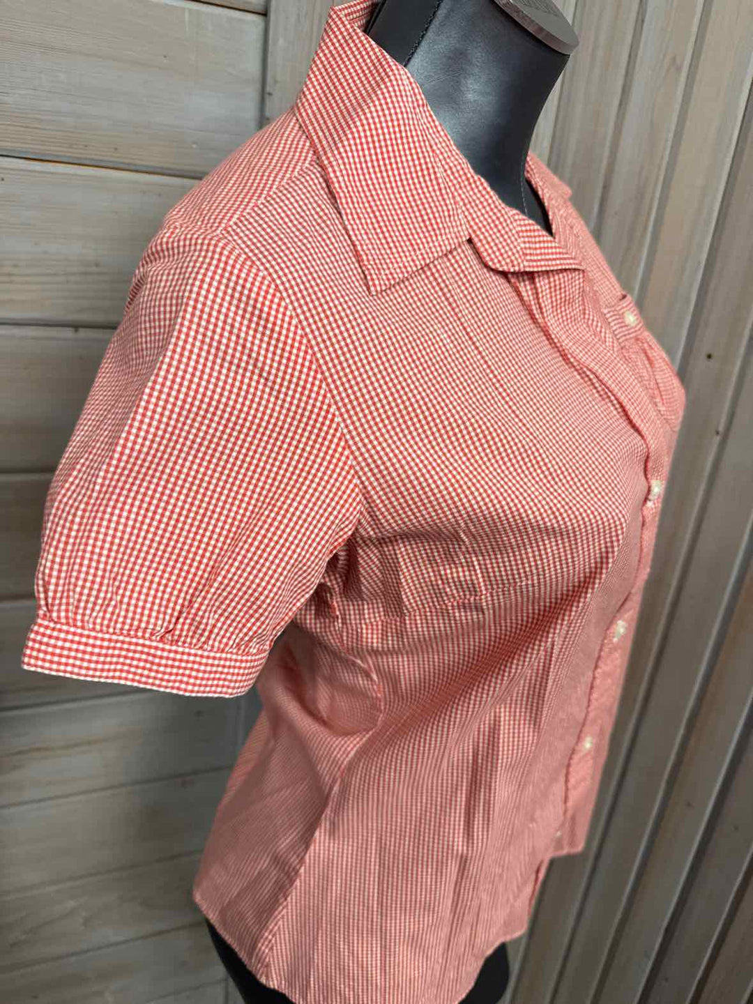 S - Banana Republic Button Down