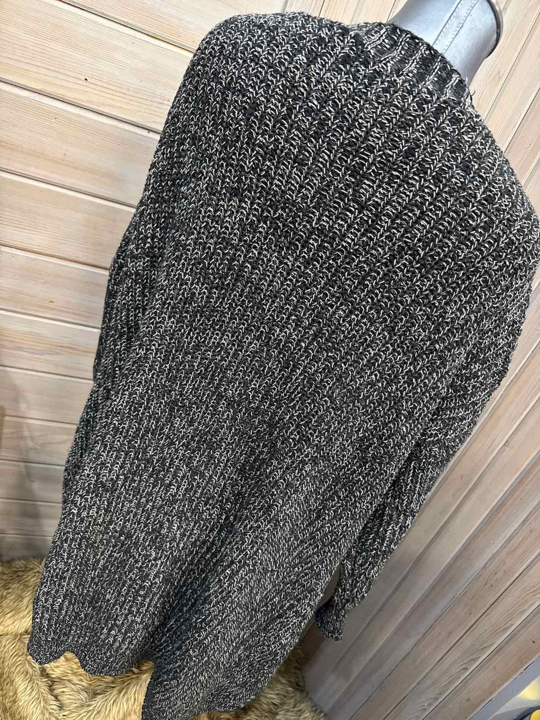 XL - Agnes & Dora Cardigan