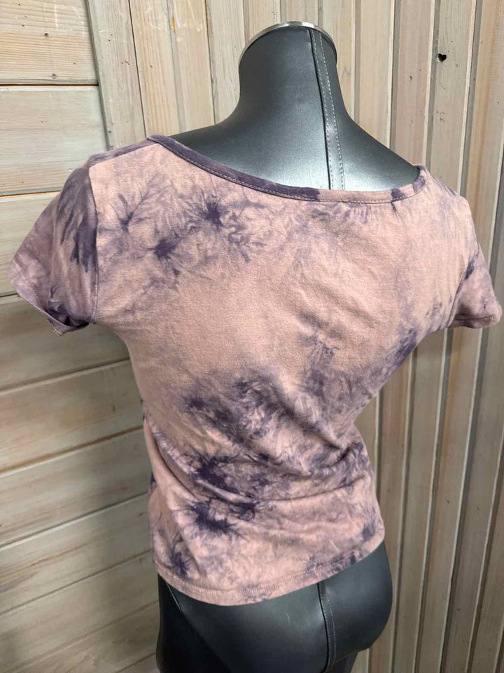 M - Empyre T-Shirt