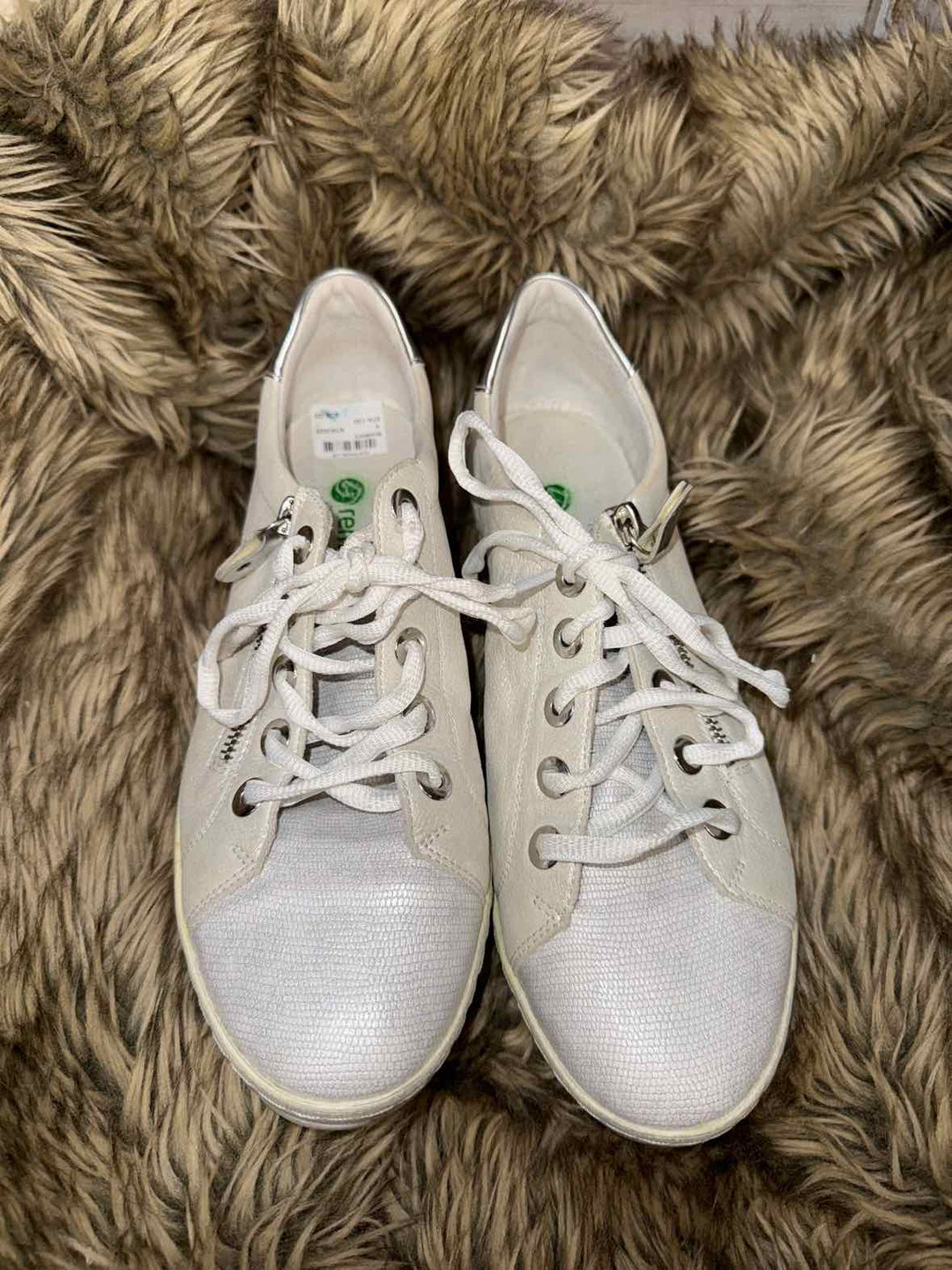 9 - Remonte Sneakers