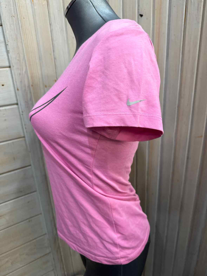S - Nike T-Shirt