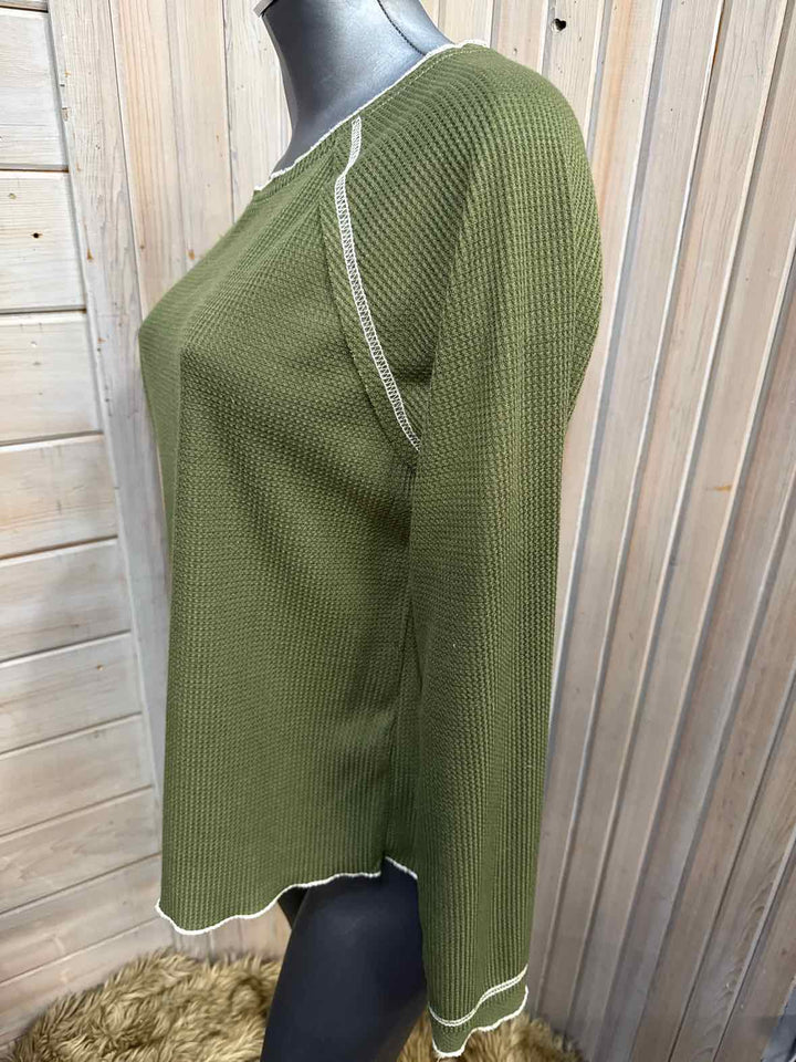 L - Unbranded Long Sleeve