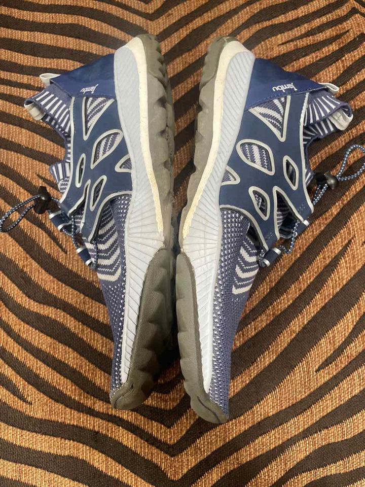 8.5 - Jambu Athletic Shoe