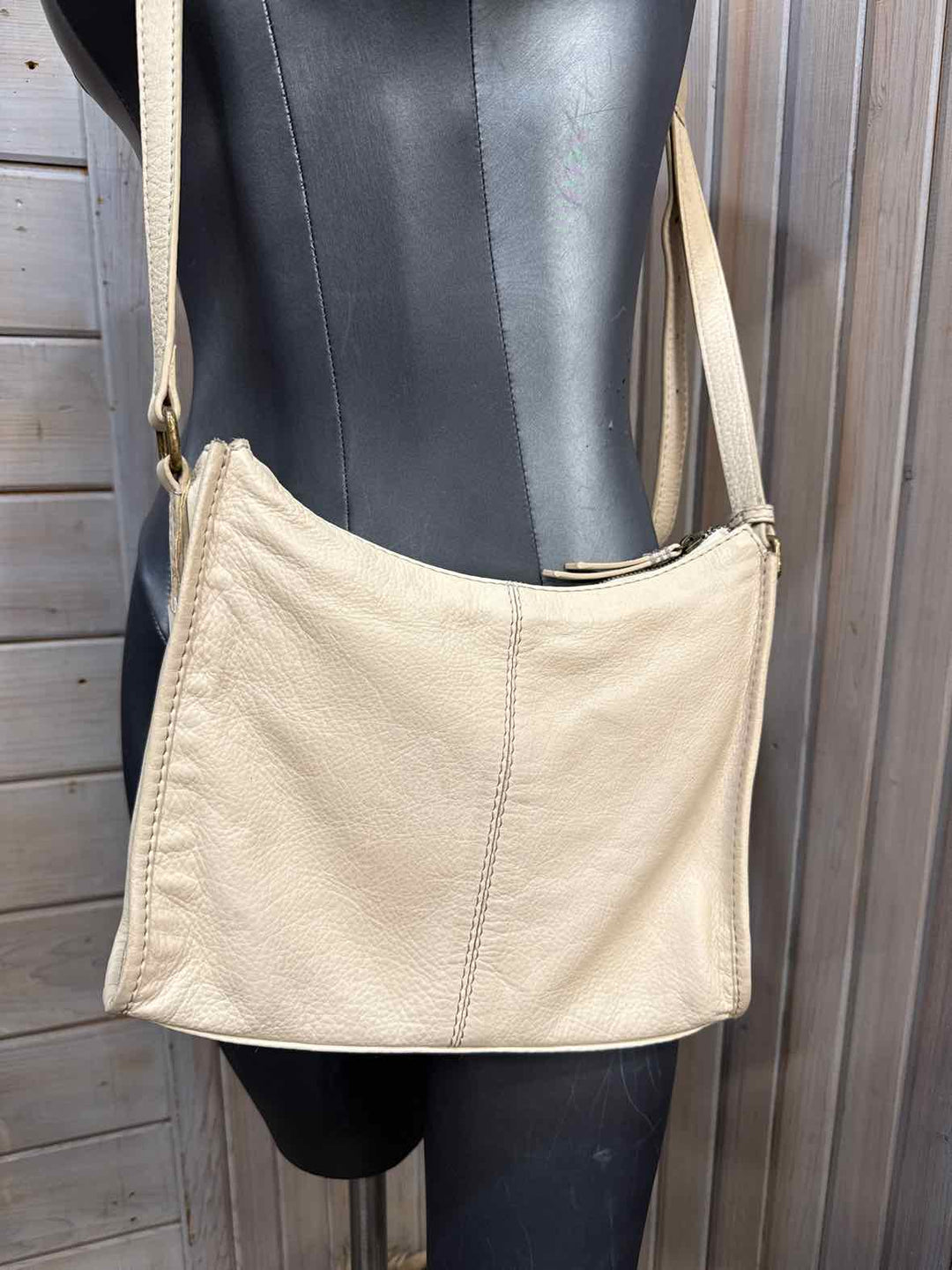 Purse - American Leather Co Crossbody
