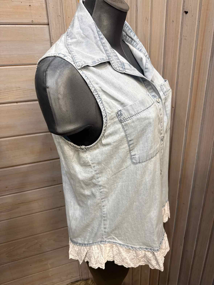 L - Unknown Button Down