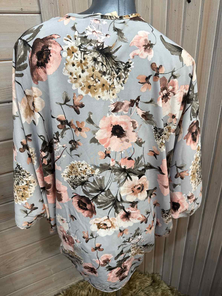 One Size - Audrey 3 + 1 Kimono