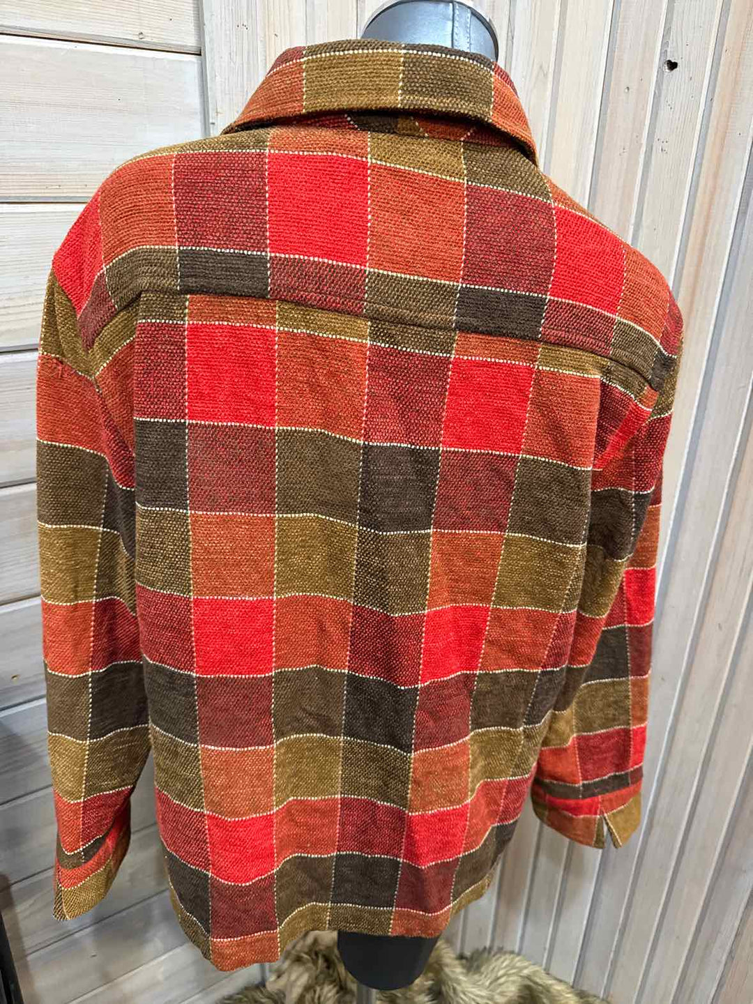16P - Allison Daley Shacket