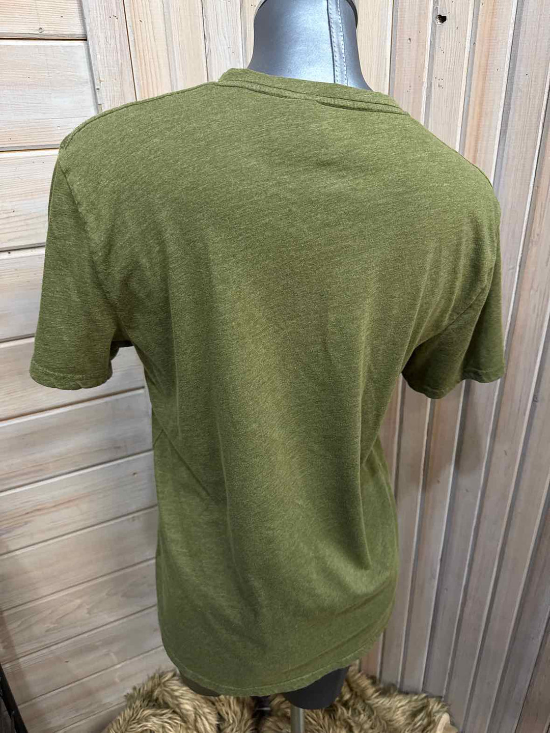 M - Hollister T-shirt