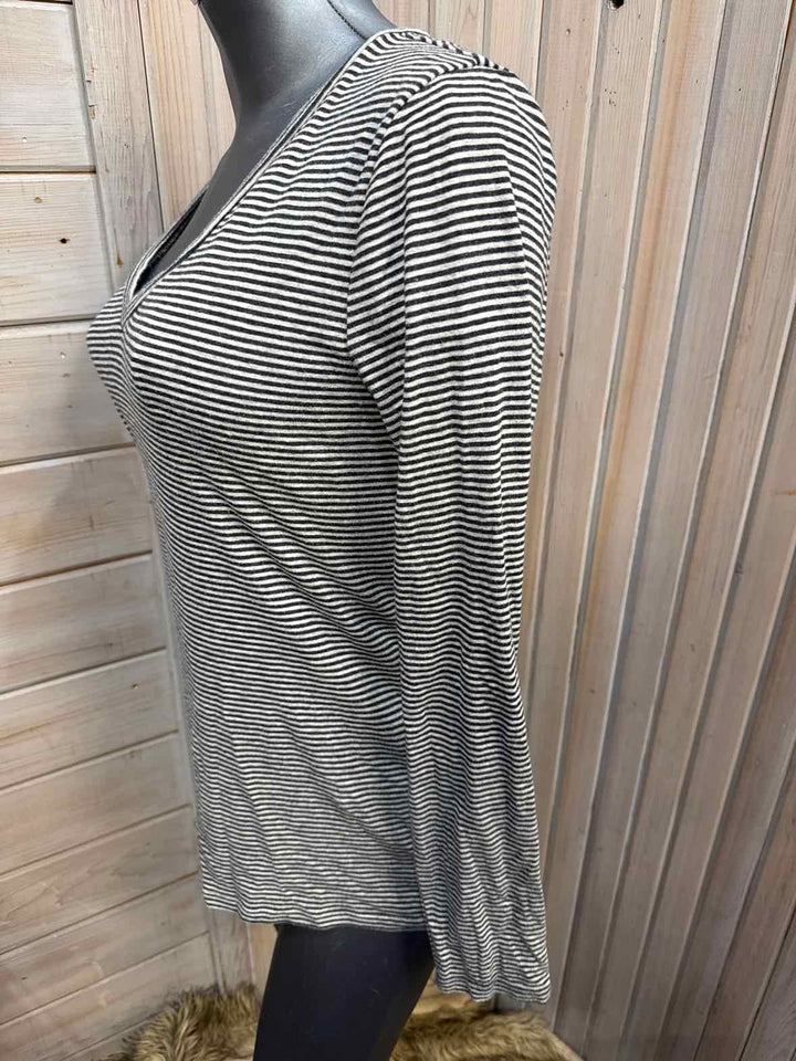 L - Perfect Long Sleeve