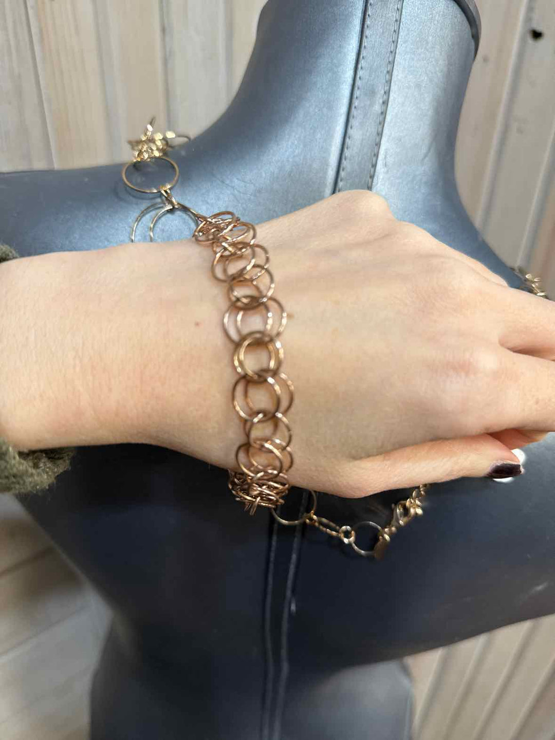 Jewelry - Gold Necklace with Bracelet