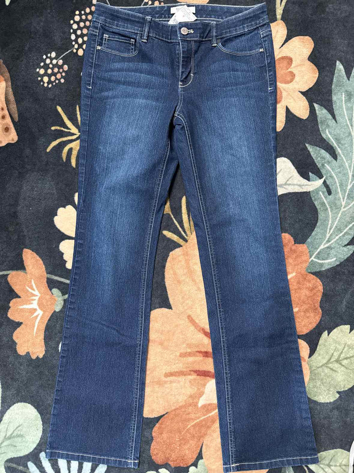 6 - WhiteHouseBlkMkt Jeans