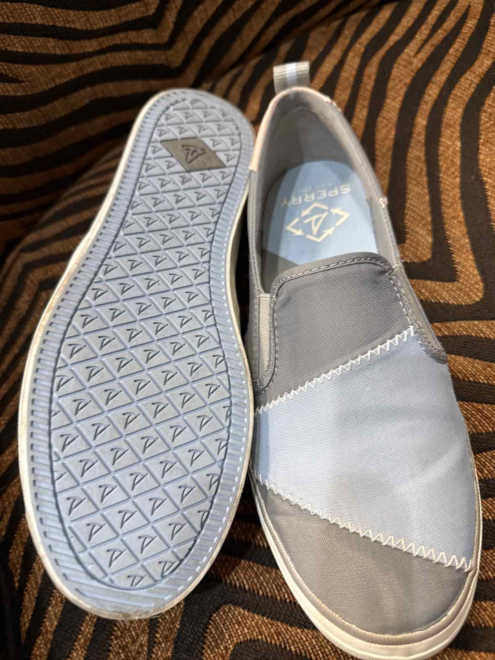 8.5 - Sperry Slip-on