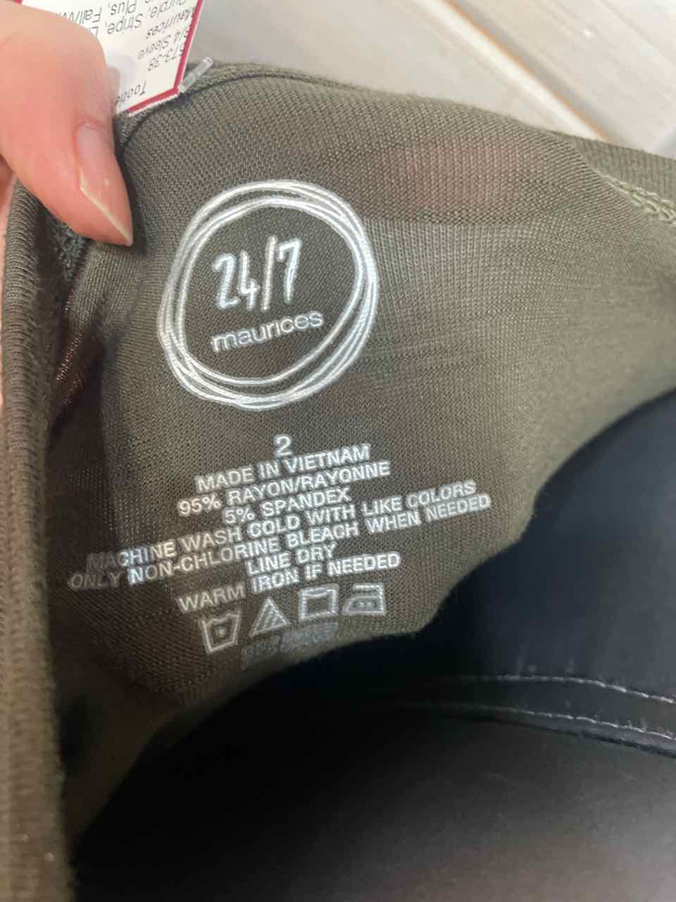 2X - Maurices 3/4 Sleeve