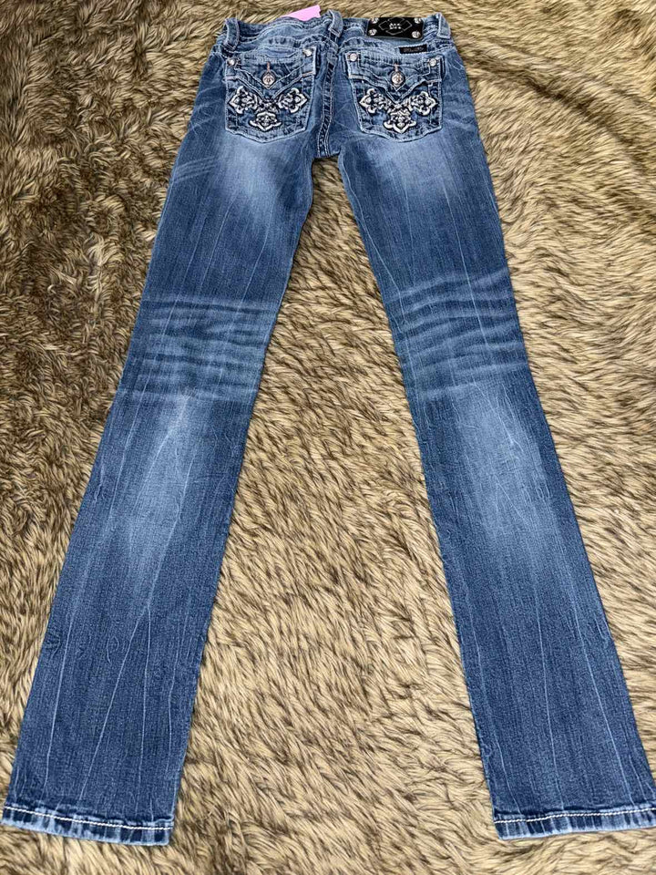 27 - Miss Me Jeans