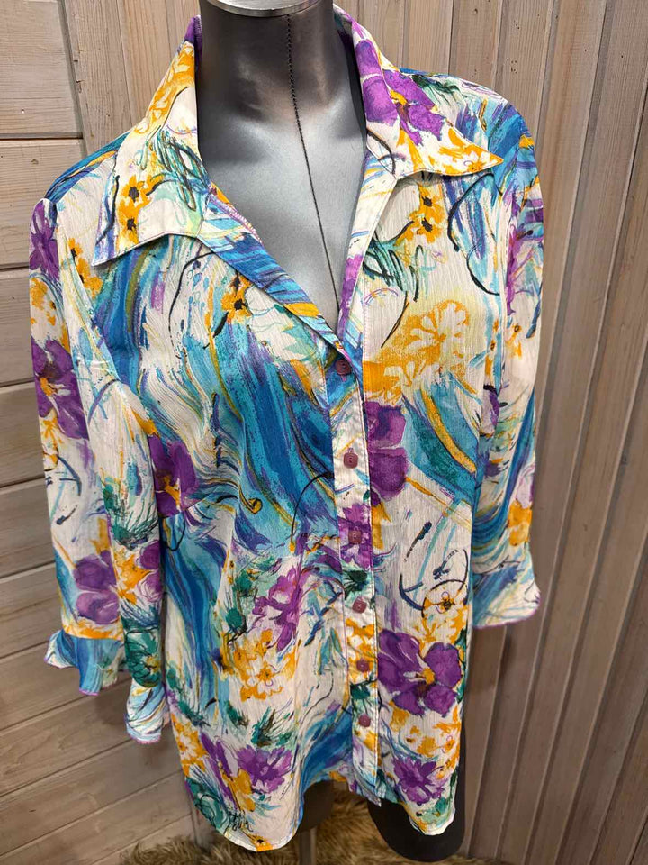 L - BFA Classics Button Down