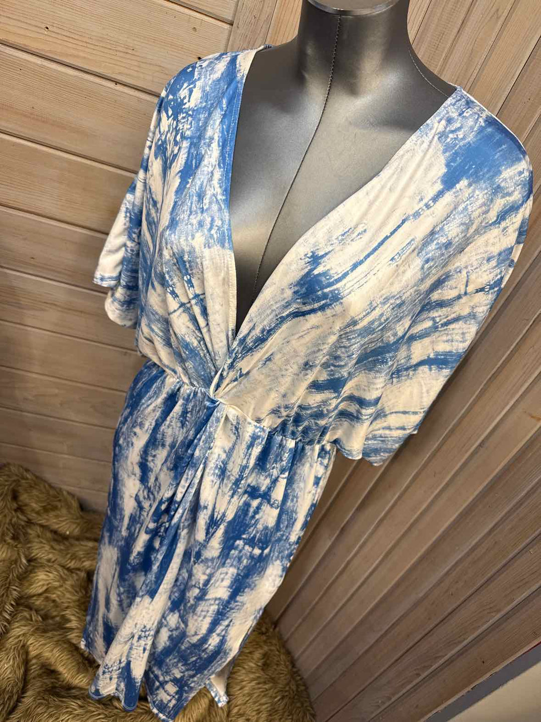 M - Luukse Dress