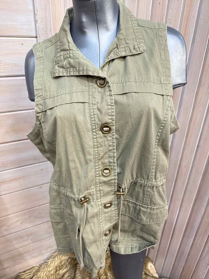 1X - Maurices Vest