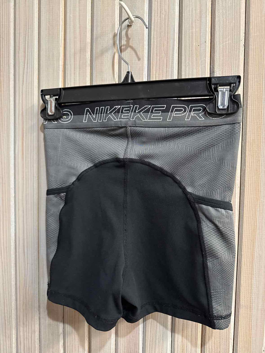 XS - Nike Shorts