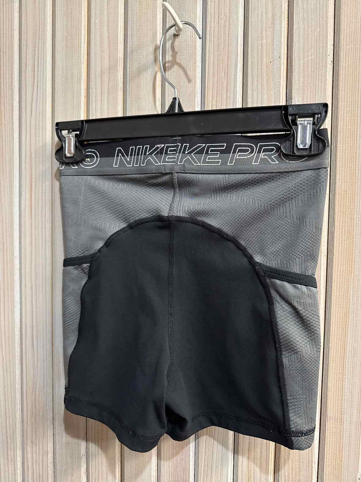 XS - Nike Shorts