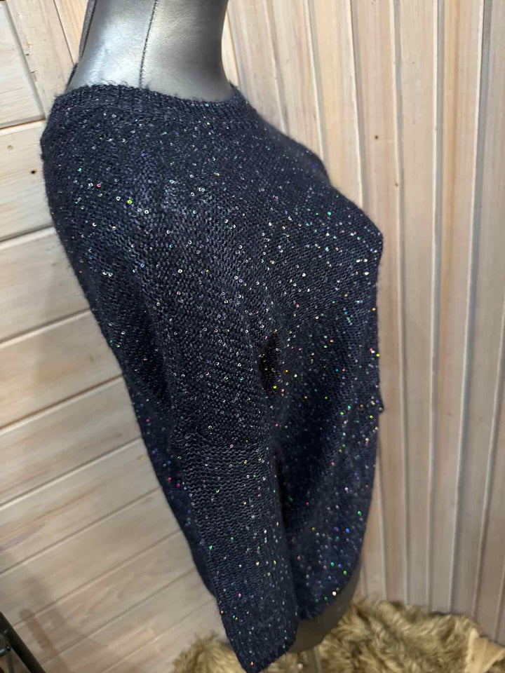 XS - a.n.a. Sweater