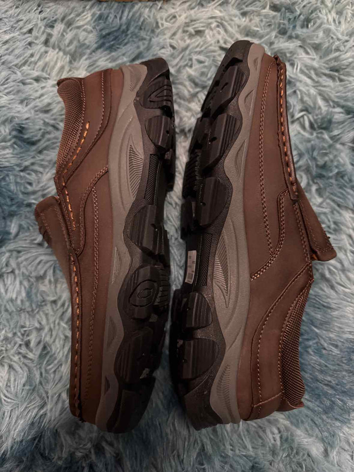 8.5 - Comfymore Sneakers