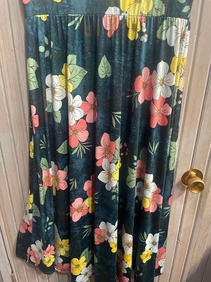 XL - LuLaRoe Dress