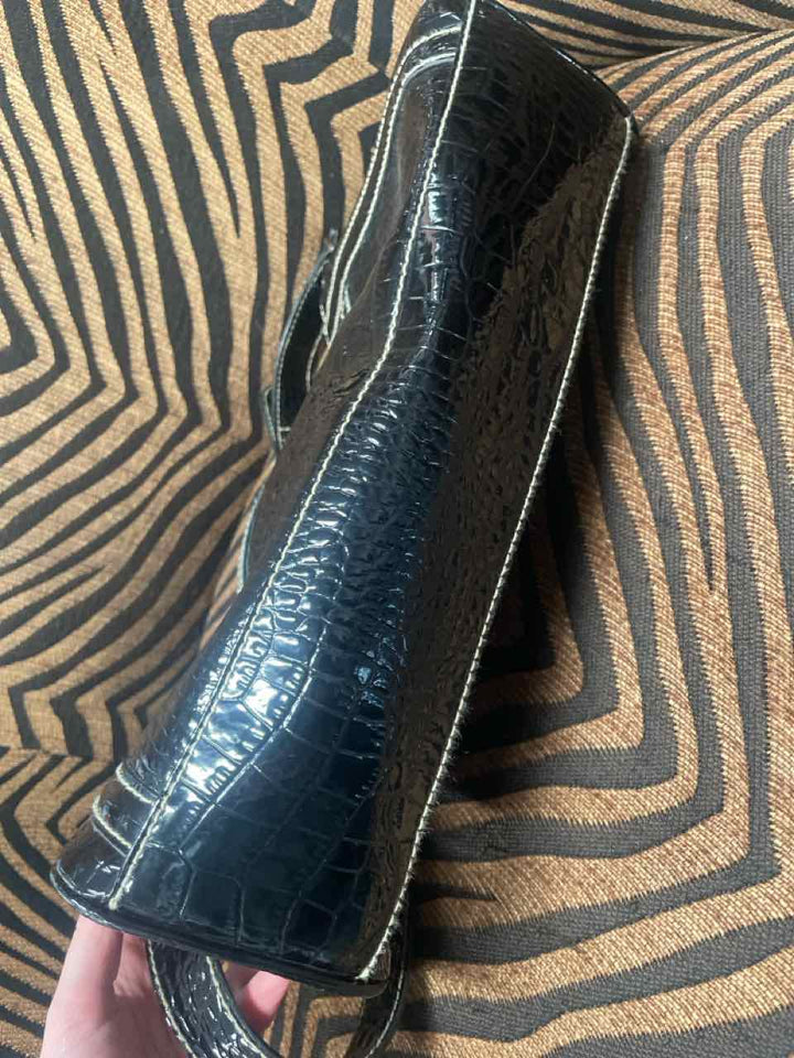 Purse - Liz Claiborne Purse Shoulder Bag