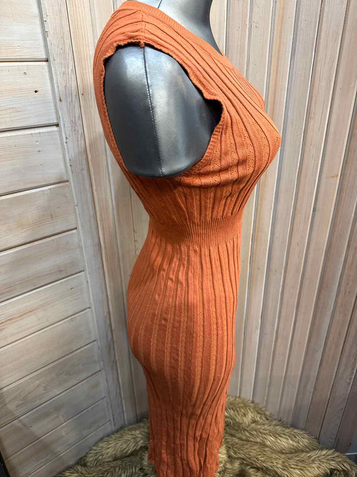 L - Unbranded Dress