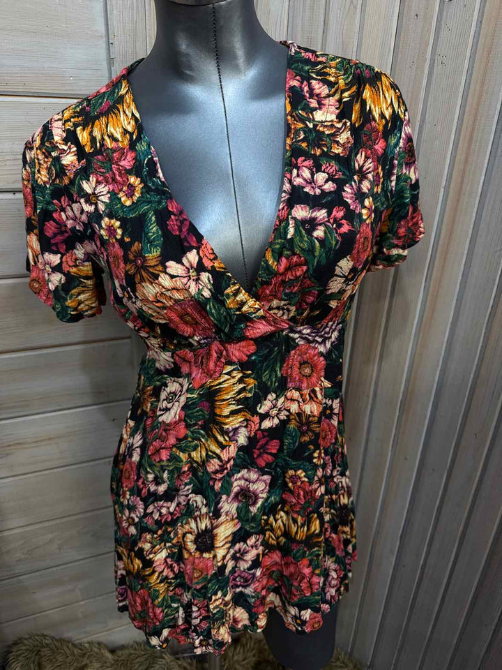 XS - Billabong Dress