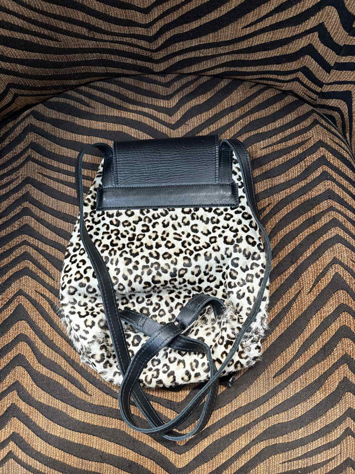 Purse - August Backpack