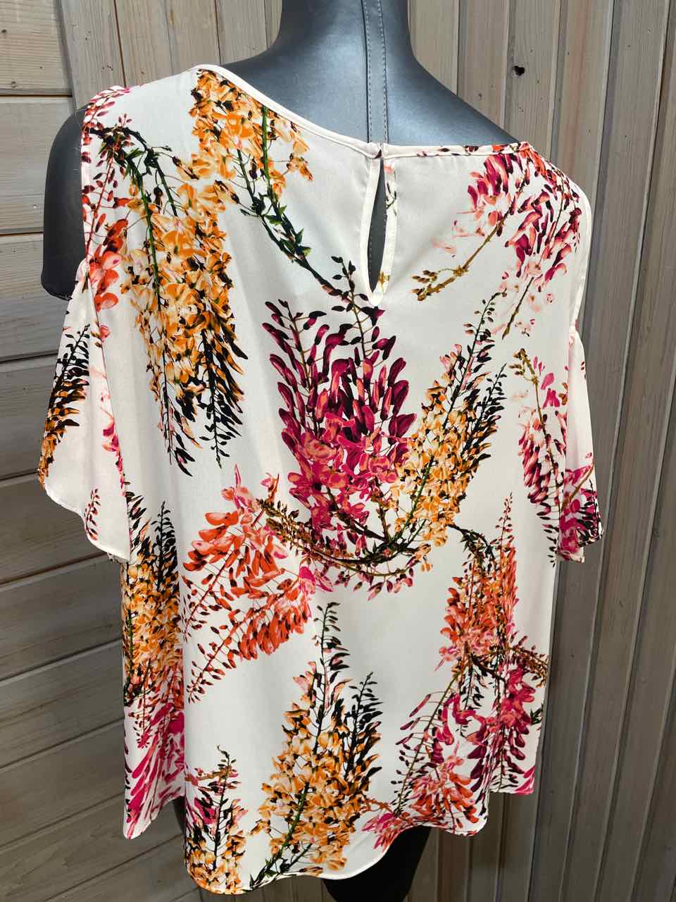 XL - Worthington T-Shirt