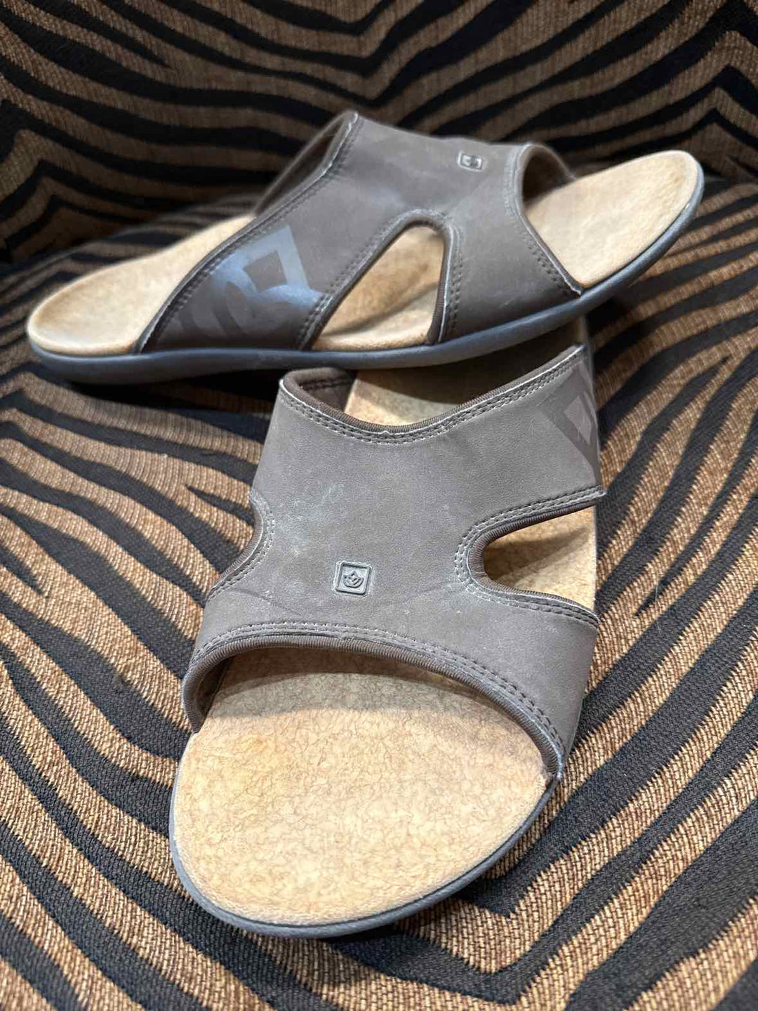 8.5 - Spenco Sandals