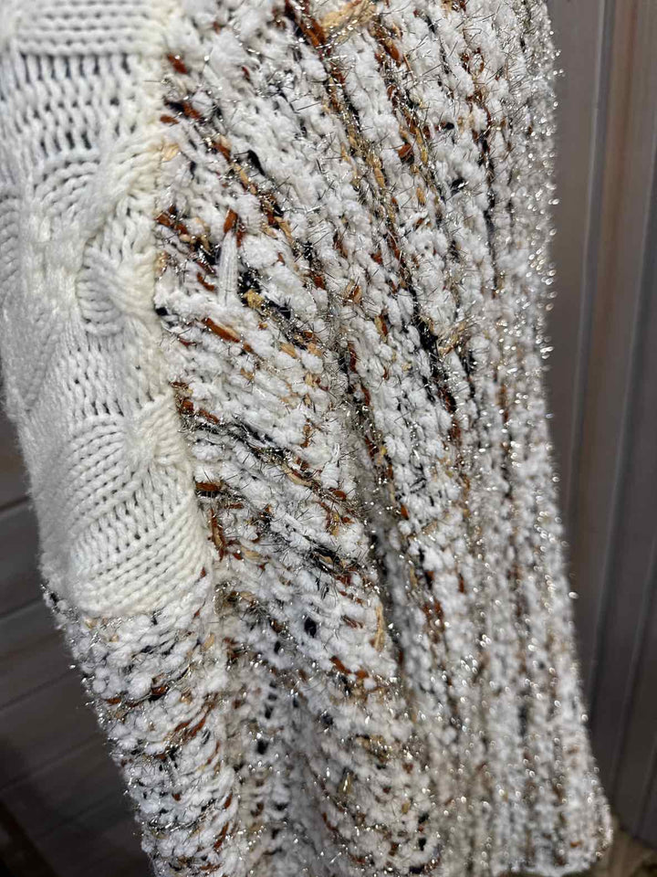 M/L - andthewhy Sweater