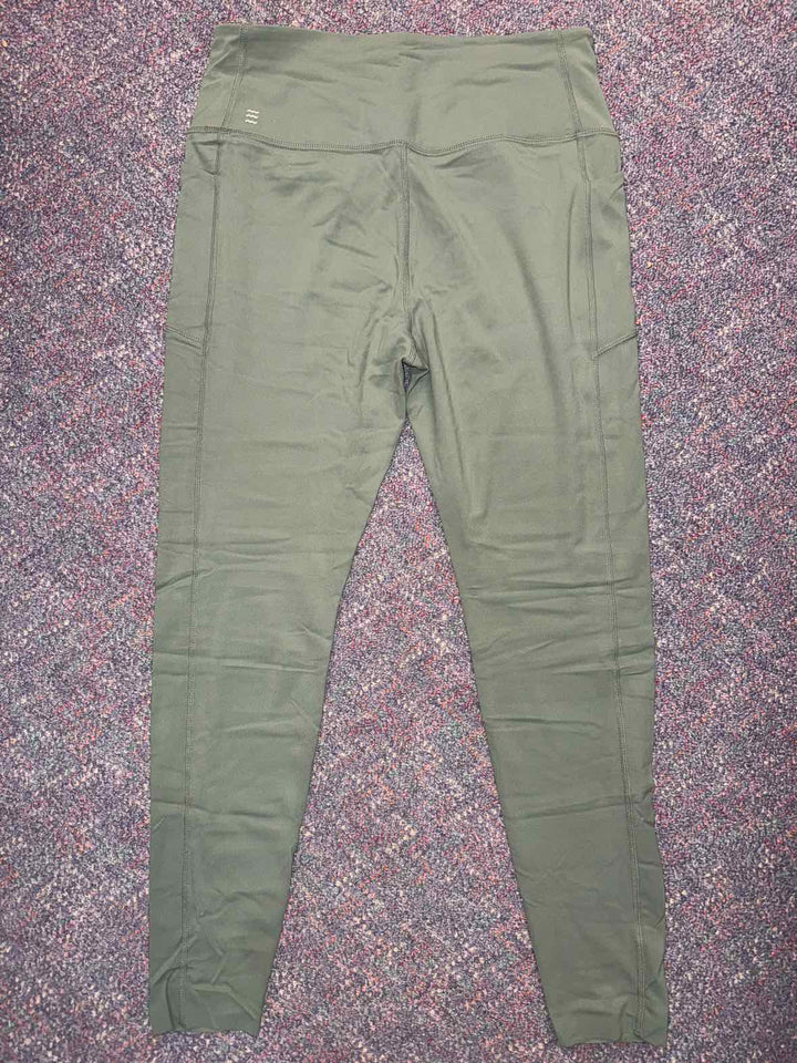 L - Free Fly Leggings