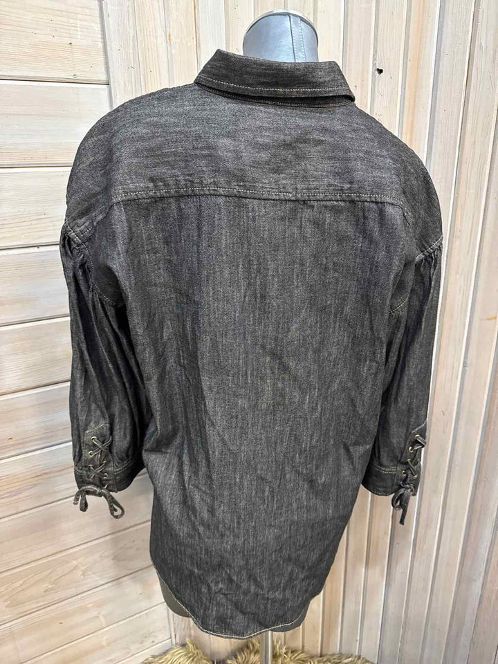 L - Lauren Ralph Lauren Button Down
