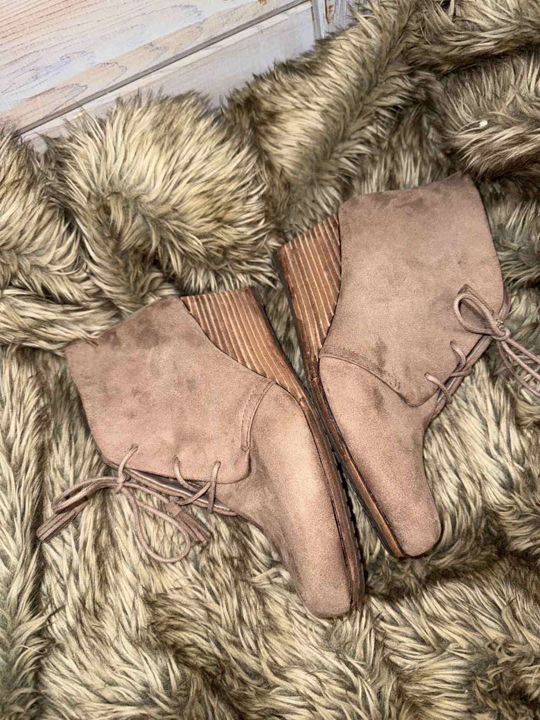 9.5 - Dr Scholls Wedge